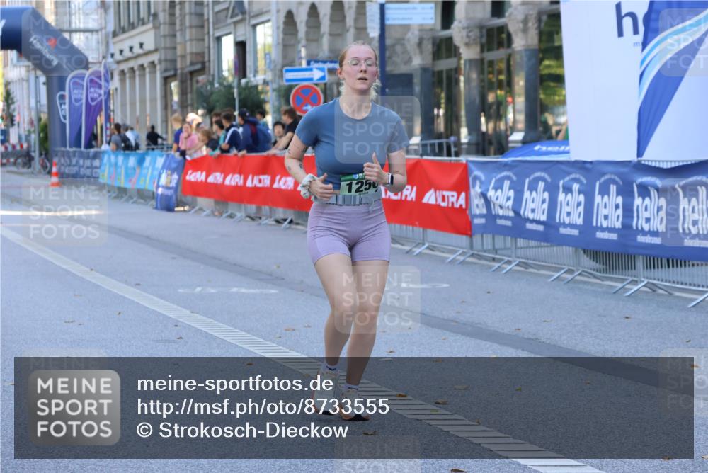 07.09.2025 - BARMER Alsterlauf Strokosch-Dieckow http://msf.ph/oto/8733555 07.09.2025 11:46:23 Ziel 1169, 1170, 1208 meine-sportfotos.de