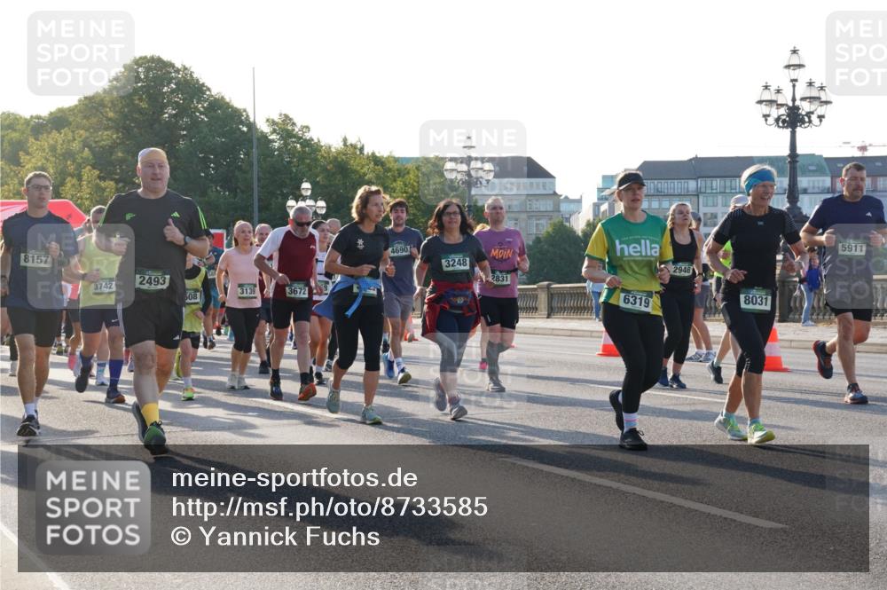 07.09.2025 - BARMER Alsterlauf Yannick Fuchs http://msf.ph/oto/8733585 07.09.2025 09:07:05 Laufen 8157, 2493, 3742, 3139, 3672, 508, 4690, 3248, 2831, 6319, 2946, 8031, 5911 meine-sportfotos.de