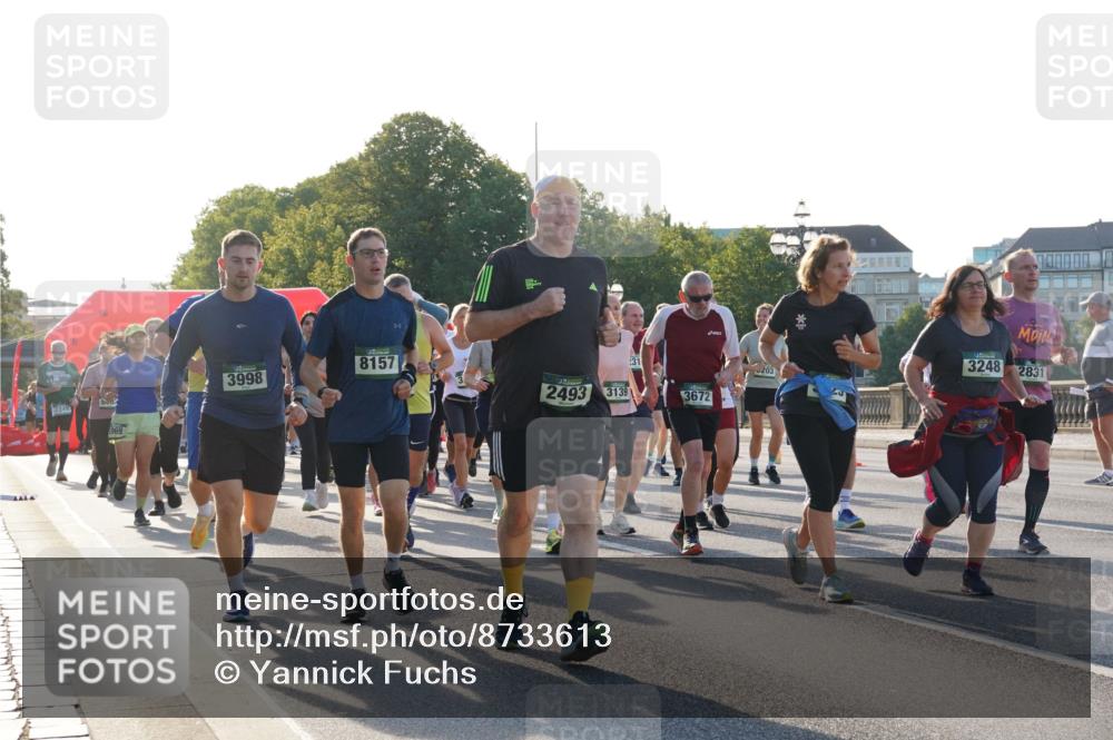 07.09.2025 - BARMER Alsterlauf Yannick Fuchs http://msf.ph/oto/8733613 07.09.2025 09:07:06 Laufen 22491, 969, 8157, 3998, 2493, 3139, 31, 3248, 2831, 3672 meine-sportfotos.de