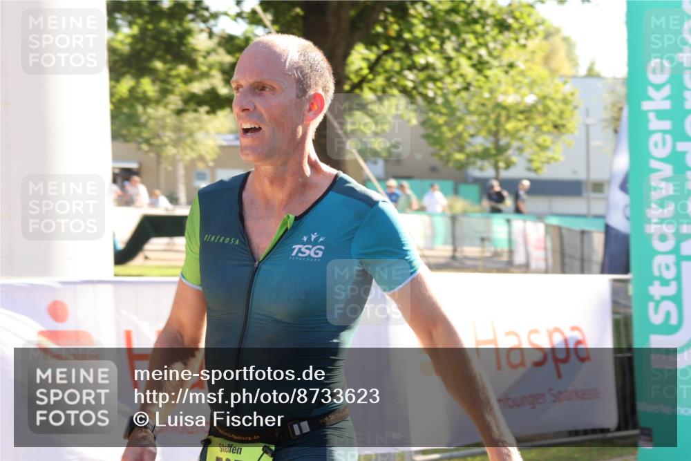 07.09.2025 - 19. Norderstedt Triathlon Luisa Fischer http://msf.ph/oto/8733623 07.09.2025 16:24:07 Ziel 527 meine-sportfotos.de