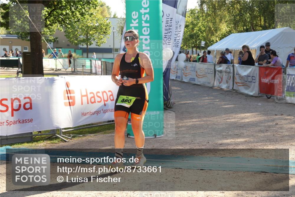 07.09.2025 - 19. Norderstedt Triathlon Luisa Fischer http://msf.ph/oto/8733661 07.09.2025 16:24:42 Ziel 460 meine-sportfotos.de