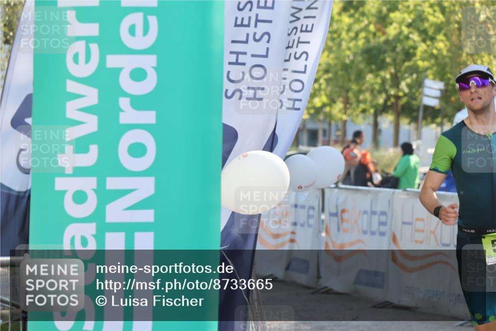 07.09.2025 - 19. Norderstedt Triathlon Luisa Fischer http://msf.ph/oto/8733665 07.09.2025 16:24:46 Ziel 460, 528 meine-sportfotos.de