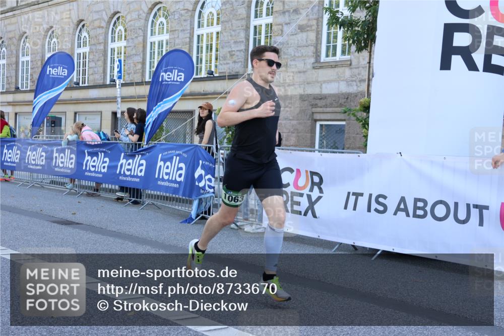 07.09.2025 - BARMER Alsterlauf Strokosch-Dieckow http://msf.ph/oto/8733670 07.09.2025 11:46:18 Ziel 1169, 1170, 1208 meine-sportfotos.de