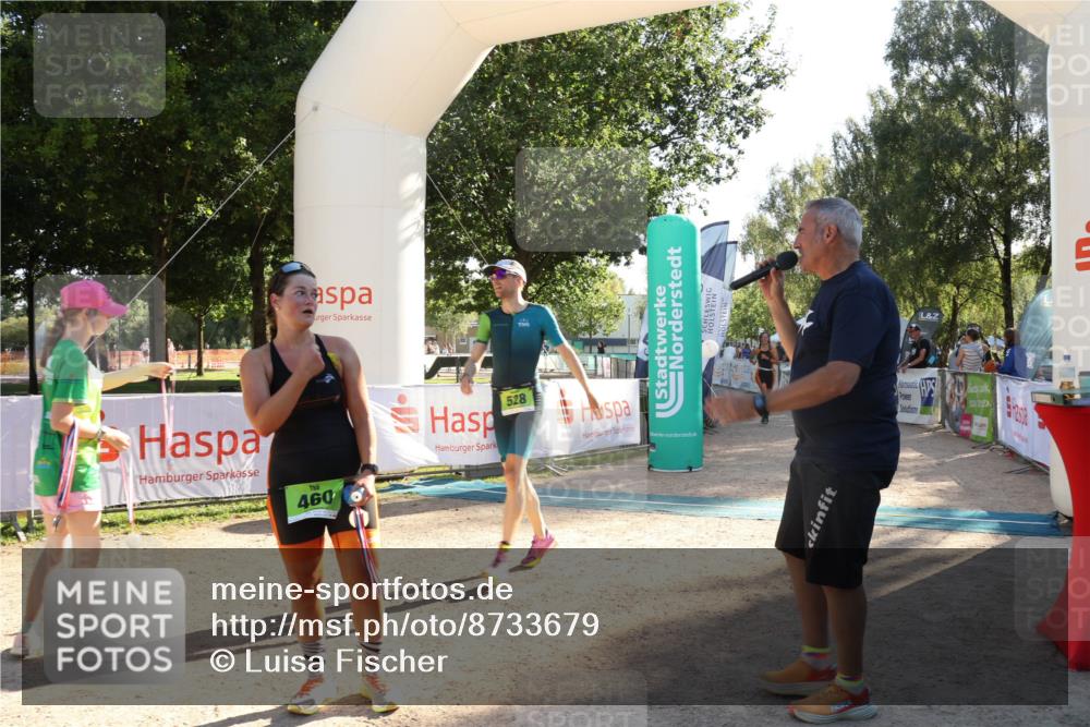 07.09.2025 - 19. Norderstedt Triathlon Luisa Fischer http://msf.ph/oto/8733679 07.09.2025 16:24:49 Ziel 457, 528 meine-sportfotos.de