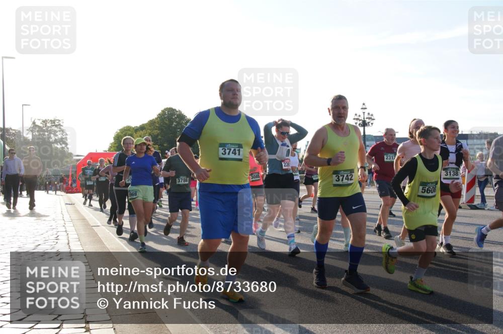 07.09.2025 - BARMER Alsterlauf Yannick Fuchs http://msf.ph/oto/8733680 07.09.2025 09:07:10 Laufen 6171, 3969, 3786, 3741, 3085, 226, 4394, 3742, 2317, 5608, 3138 meine-sportfotos.de