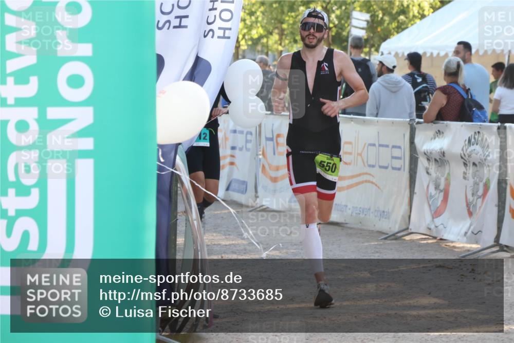 07.09.2025 - 19. Norderstedt Triathlon Luisa Fischer http://msf.ph/oto/8733685 07.09.2025 16:24:59 Ziel 550 meine-sportfotos.de