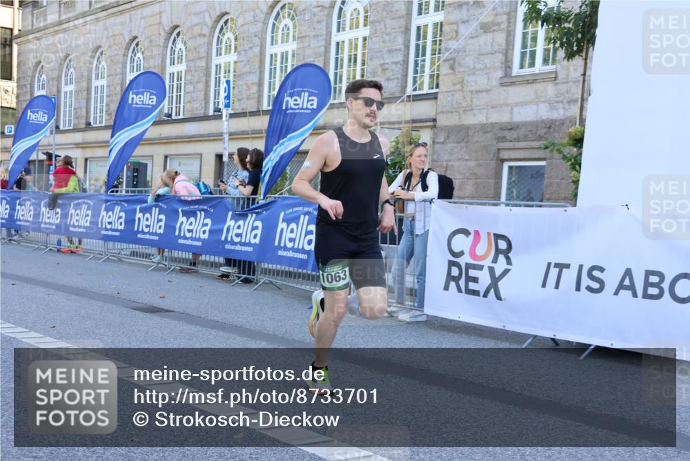 07.09.2025 - BARMER Alsterlauf Strokosch-Dieckow http://msf.ph/oto/8733701 07.09.2025 11:46:18 Ziel 1169, 1170, 1208 meine-sportfotos.de
