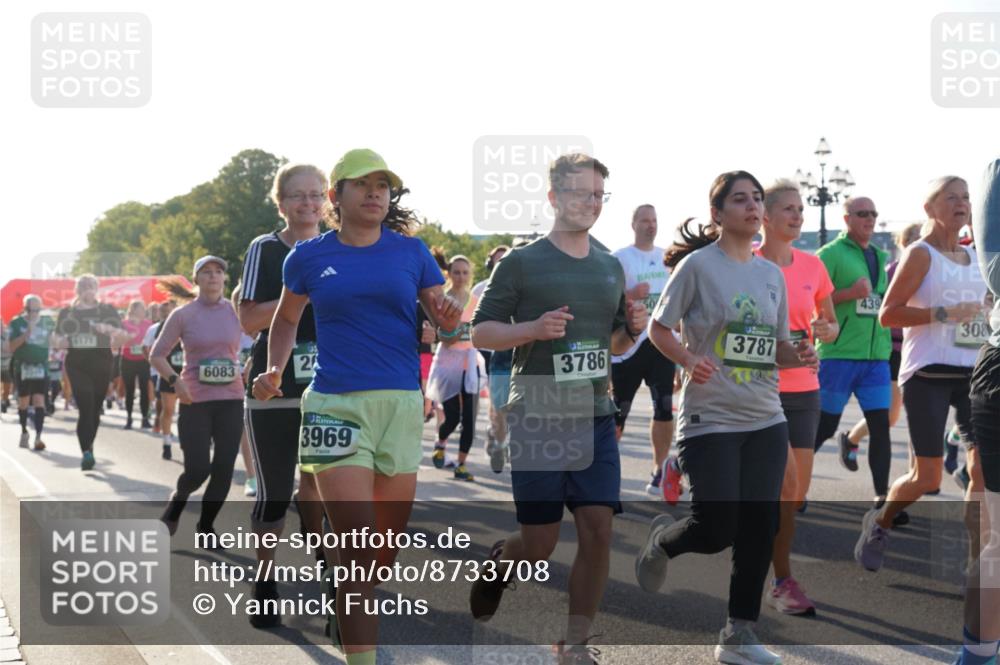 07.09.2025 - BARMER Alsterlauf Yannick Fuchs http://msf.ph/oto/8733708 07.09.2025 09:07:11 Laufen 6171, 6083, 2, 3969, 3786, 50, 3787, 439, 308 meine-sportfotos.de