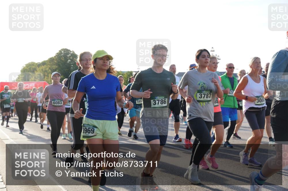 07.09.2025 - BARMER Alsterlauf Yannick Fuchs http://msf.ph/oto/8733711 07.09.2025 09:07:12 Laufen 6171, 6083, 3969, 5854, 3786, 3787, 308 meine-sportfotos.de