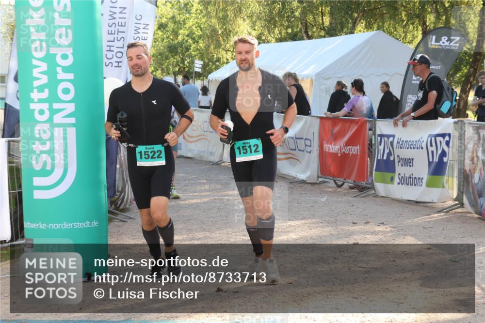 07.09.2025 - 19. Norderstedt Triathlon Luisa Fischer http://msf.ph/oto/8733713 07.09.2025 16:25:04 Ziel 550, 1508, 1512, 1522 meine-sportfotos.de