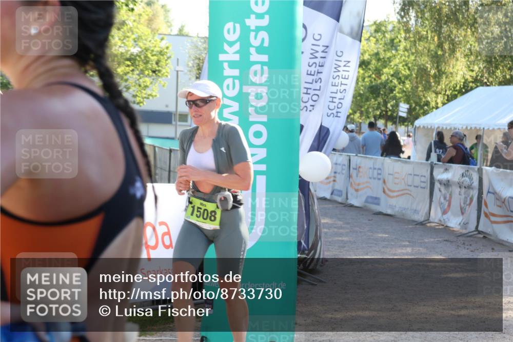 07.09.2025 - 19. Norderstedt Triathlon Luisa Fischer http://msf.ph/oto/8733730 07.09.2025 16:25:07 Ziel 550, 1508, 1512, 1522 meine-sportfotos.de