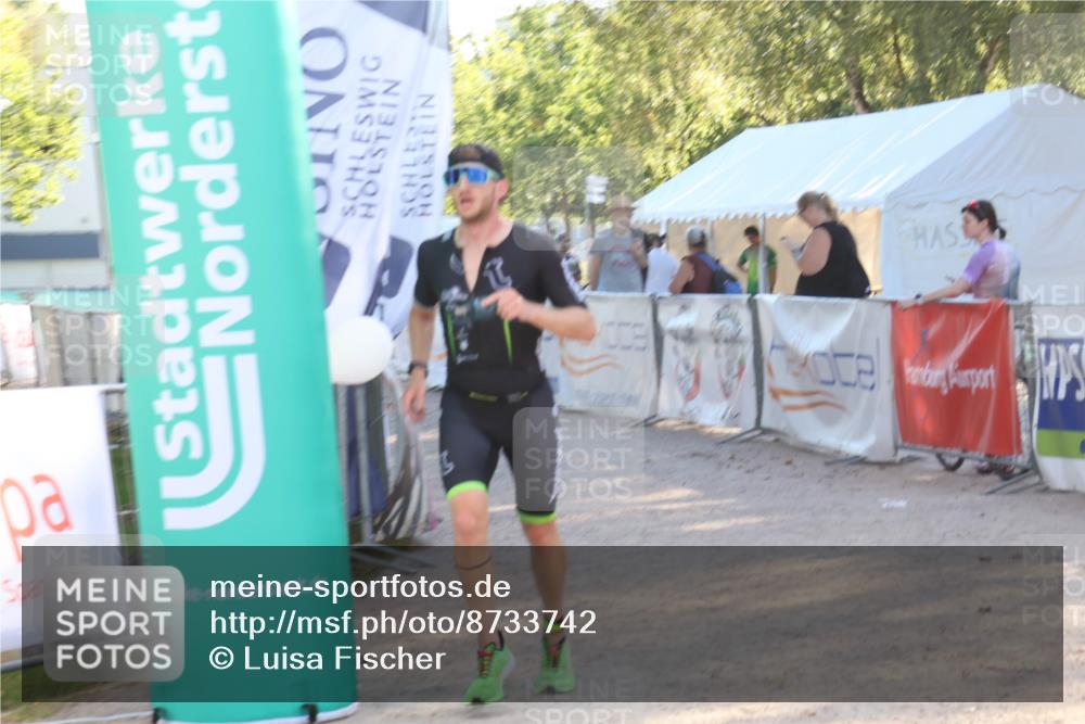07.09.2025 - 19. Norderstedt Triathlon Luisa Fischer http://msf.ph/oto/8733742 07.09.2025 16:25:29 Ziel 540 meine-sportfotos.de