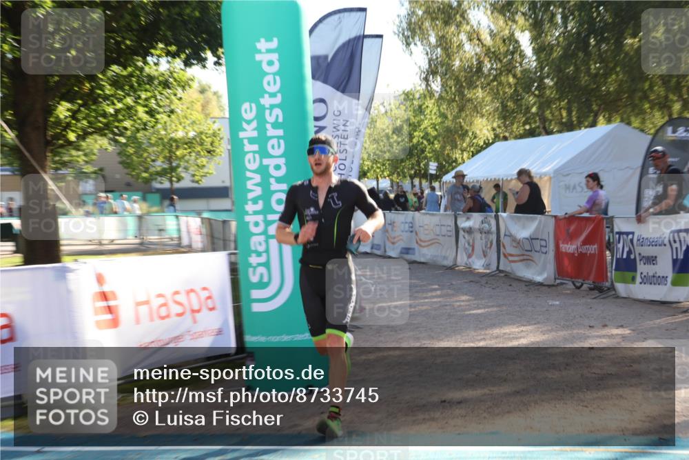 07.09.2025 - 19. Norderstedt Triathlon Luisa Fischer http://msf.ph/oto/8733745 07.09.2025 16:25:29 Ziel 540 meine-sportfotos.de