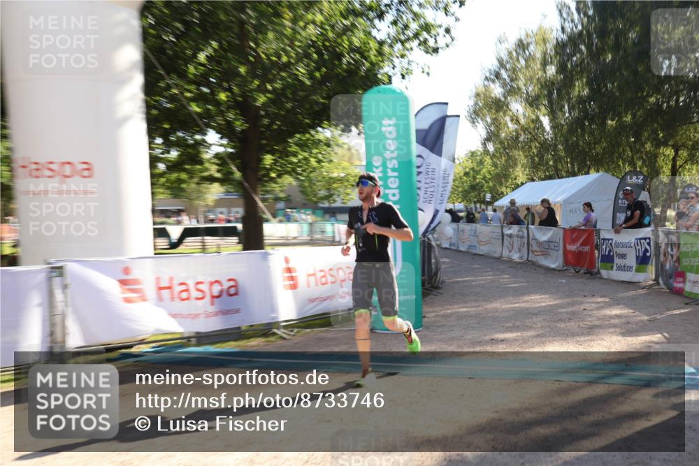 07.09.2025 - 19. Norderstedt Triathlon Luisa Fischer http://msf.ph/oto/8733746 07.09.2025 16:25:30 Ziel 540 meine-sportfotos.de