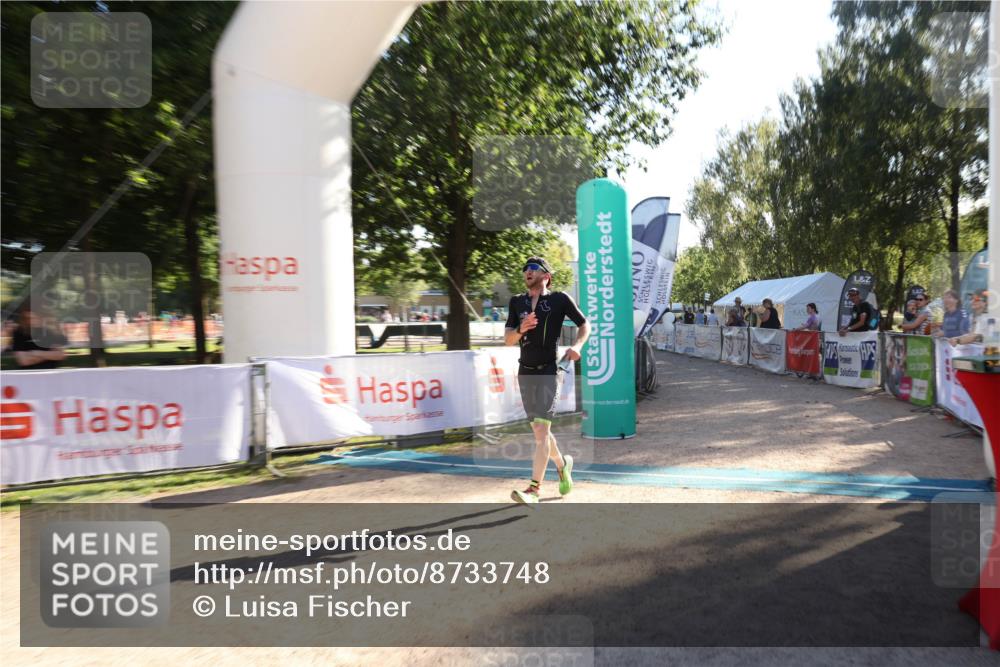 07.09.2025 - 19. Norderstedt Triathlon Luisa Fischer http://msf.ph/oto/8733748 07.09.2025 16:25:30 Ziel 540 meine-sportfotos.de
