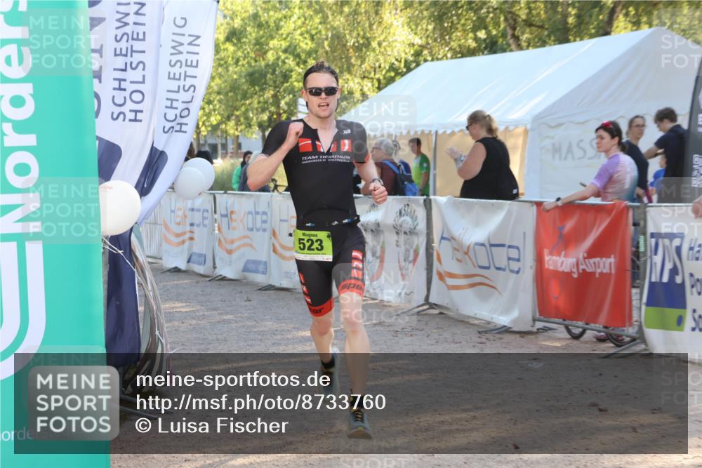 07.09.2025 - 19. Norderstedt Triathlon Luisa Fischer http://msf.ph/oto/8733760 07.09.2025 16:25:46 Ziel 523 meine-sportfotos.de