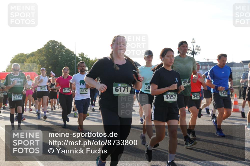 07.09.2025 - BARMER Alsterlauf Yannick Fuchs http://msf.ph/oto/8733800 07.09.2025 09:07:16 Laufen 4519, 5709, 5877, 2249, 16, 6171, 50, 4457, 5040, 3429, 3430 meine-sportfotos.de