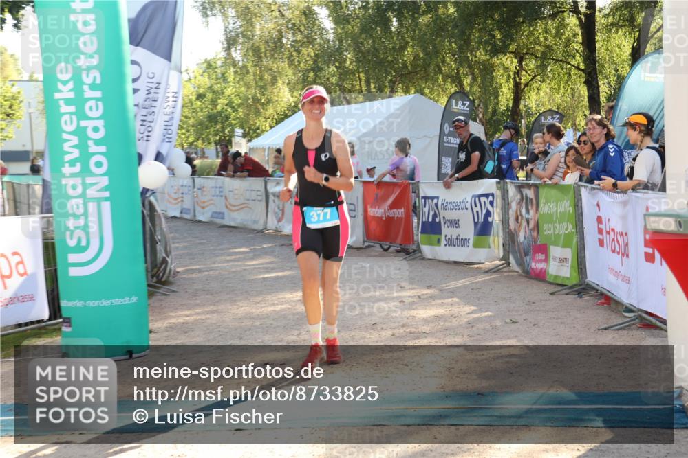 07.09.2025 - 19. Norderstedt Triathlon Luisa Fischer http://msf.ph/oto/8733825 07.09.2025 16:26:49 Ziel 377 meine-sportfotos.de
