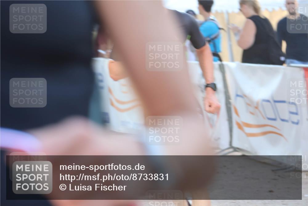 07.09.2025 - 19. Norderstedt Triathlon Luisa Fischer http://msf.ph/oto/8733831 07.09.2025 16:26:53 Ziel 377, 542 meine-sportfotos.de