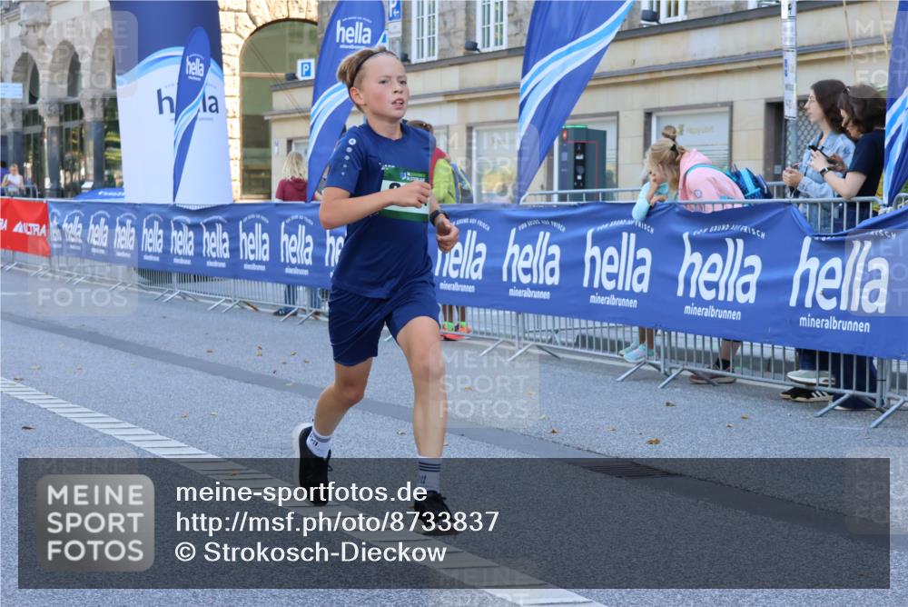 07.09.2025 - BARMER Alsterlauf Strokosch-Dieckow http://msf.ph/oto/8733837 07.09.2025 11:46:14 Ziel 1169, 1170, 1208 meine-sportfotos.de