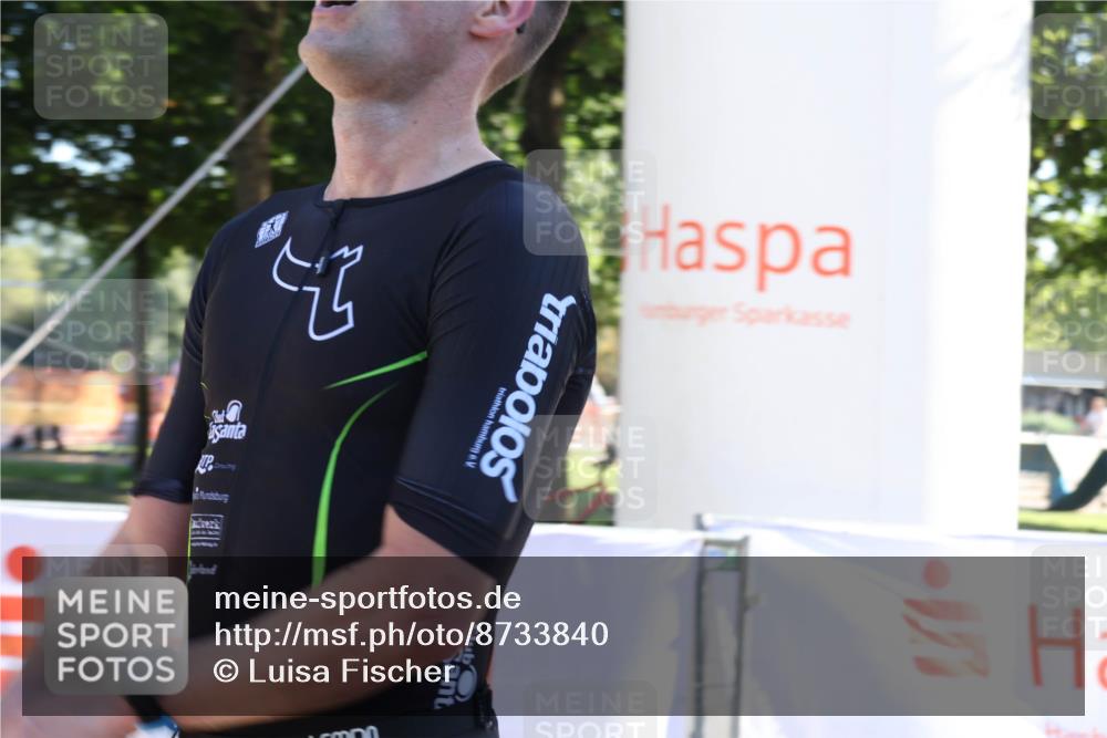 07.09.2025 - 19. Norderstedt Triathlon Luisa Fischer http://msf.ph/oto/8733840 07.09.2025 16:26:56 Ziel 377, 542 meine-sportfotos.de