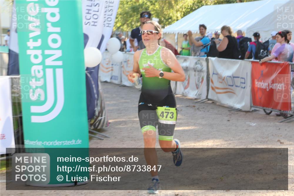 07.09.2025 - 19. Norderstedt Triathlon Luisa Fischer http://msf.ph/oto/8733847 07.09.2025 16:27:01 Ziel 473, 542, 1511 meine-sportfotos.de