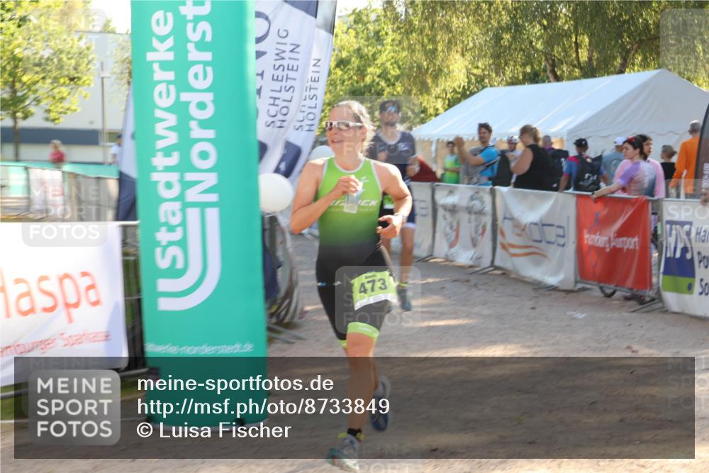 07.09.2025 - 19. Norderstedt Triathlon Luisa Fischer http://msf.ph/oto/8733849 07.09.2025 16:27:01 Ziel 473, 542, 1511 meine-sportfotos.de
