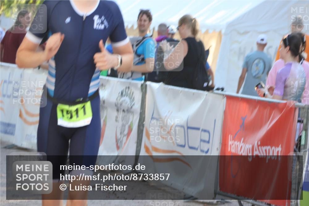 07.09.2025 - 19. Norderstedt Triathlon Luisa Fischer http://msf.ph/oto/8733857 07.09.2025 16:27:03 Ziel 473, 1511 meine-sportfotos.de
