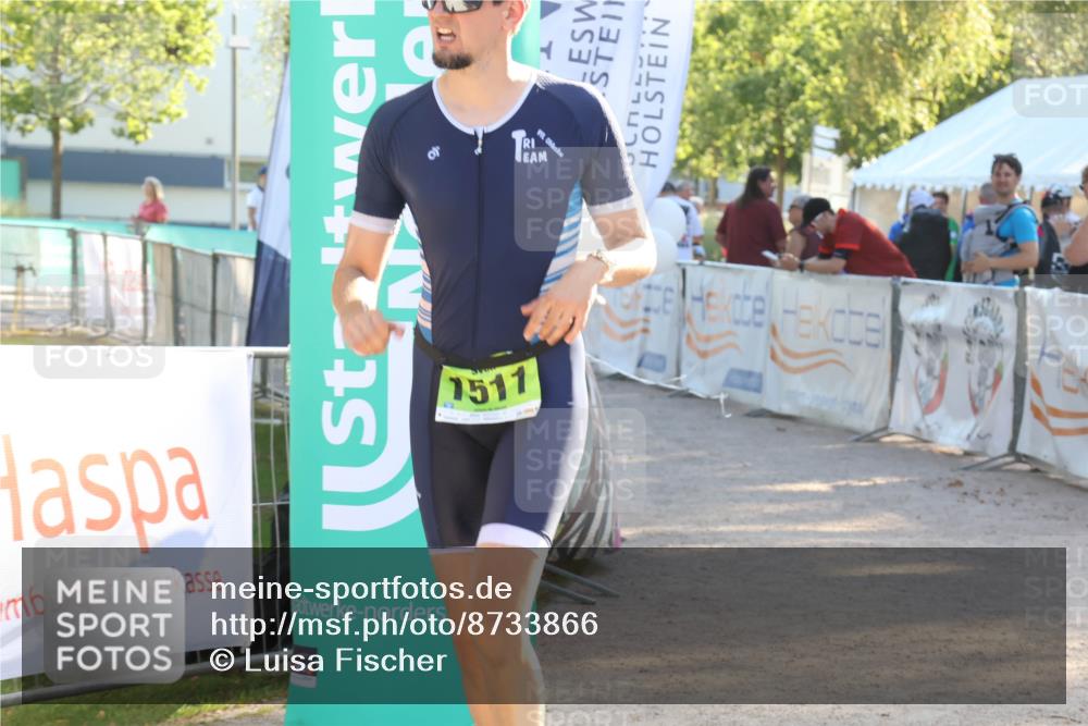 07.09.2025 - 19. Norderstedt Triathlon Luisa Fischer http://msf.ph/oto/8733866 07.09.2025 16:27:04 Ziel 473, 1511 meine-sportfotos.de