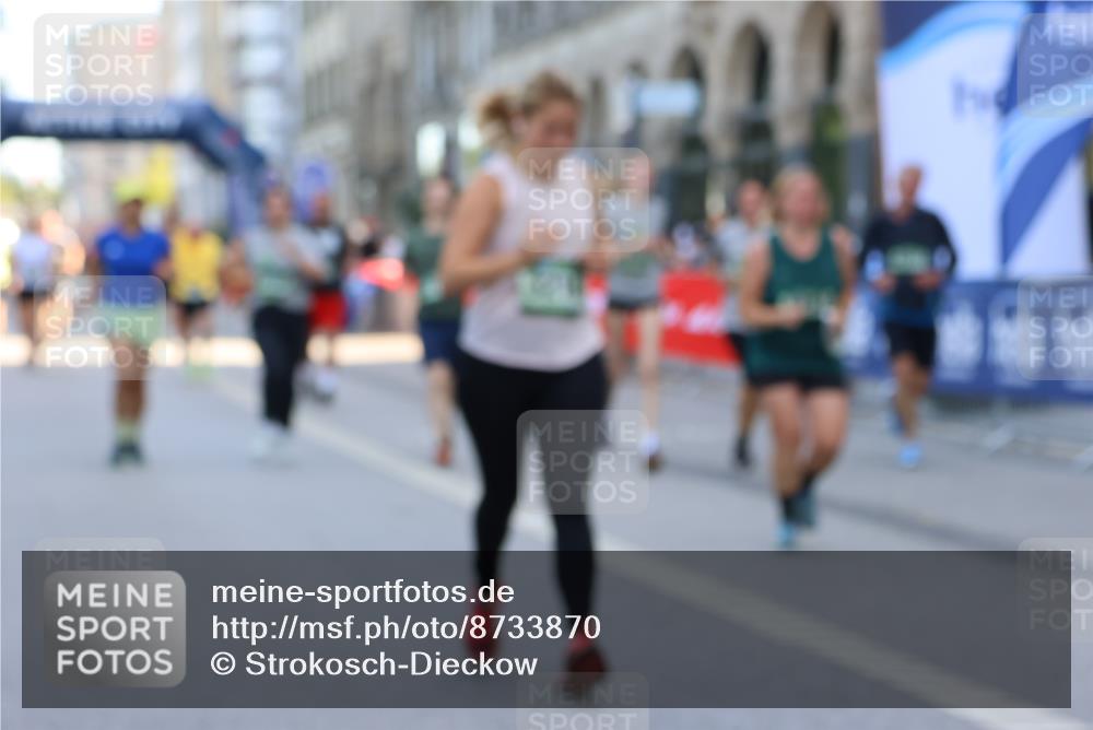 07.09.2025 - BARMER Alsterlauf Strokosch-Dieckow http://msf.ph/oto/8733870 07.09.2025 10:20:51 Ziel 2090, 2241, 3354, 3355, 3994, 4206, 4316, 5019, 5224, 5623, 5625, 5846, 5848, 5916, 8031 meine-sportfotos.de