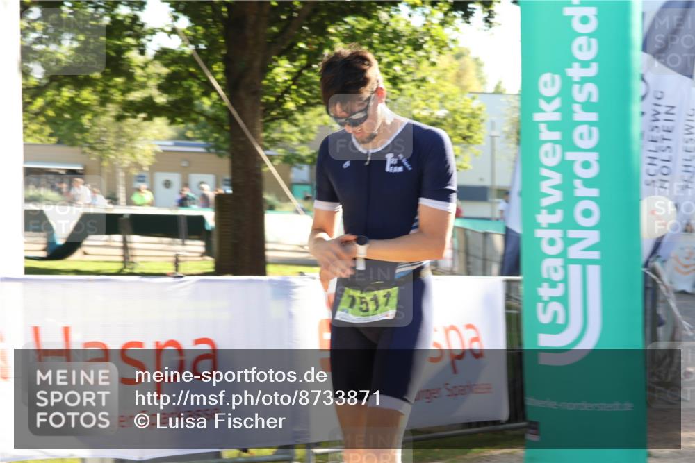 07.09.2025 - 19. Norderstedt Triathlon Luisa Fischer http://msf.ph/oto/8733871 07.09.2025 16:27:05 Ziel 473, 1511 meine-sportfotos.de
