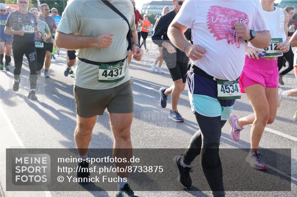 07.09.2025 - BARMER Alsterlauf Yannick Fuchs http://msf.ph/oto/8733875 07.09.2025 09:07:23 Laufen 506, 4071, 882, 36, 4437, 20, 02, 4534, 36, 122 meine-sportfotos.de