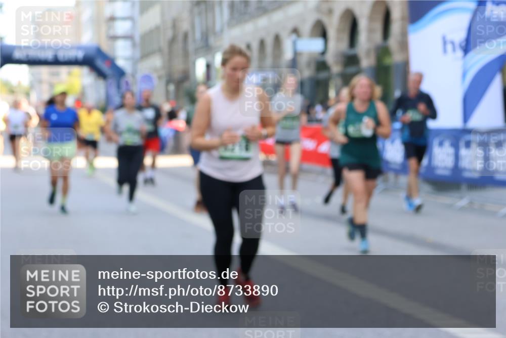 07.09.2025 - BARMER Alsterlauf Strokosch-Dieckow http://msf.ph/oto/8733890 07.09.2025 10:20:51 Ziel 2090, 2241, 3354, 3355, 3994, 4206, 4316, 5019, 5224, 5623, 5625, 5846, 5848, 5916, 8031 meine-sportfotos.de