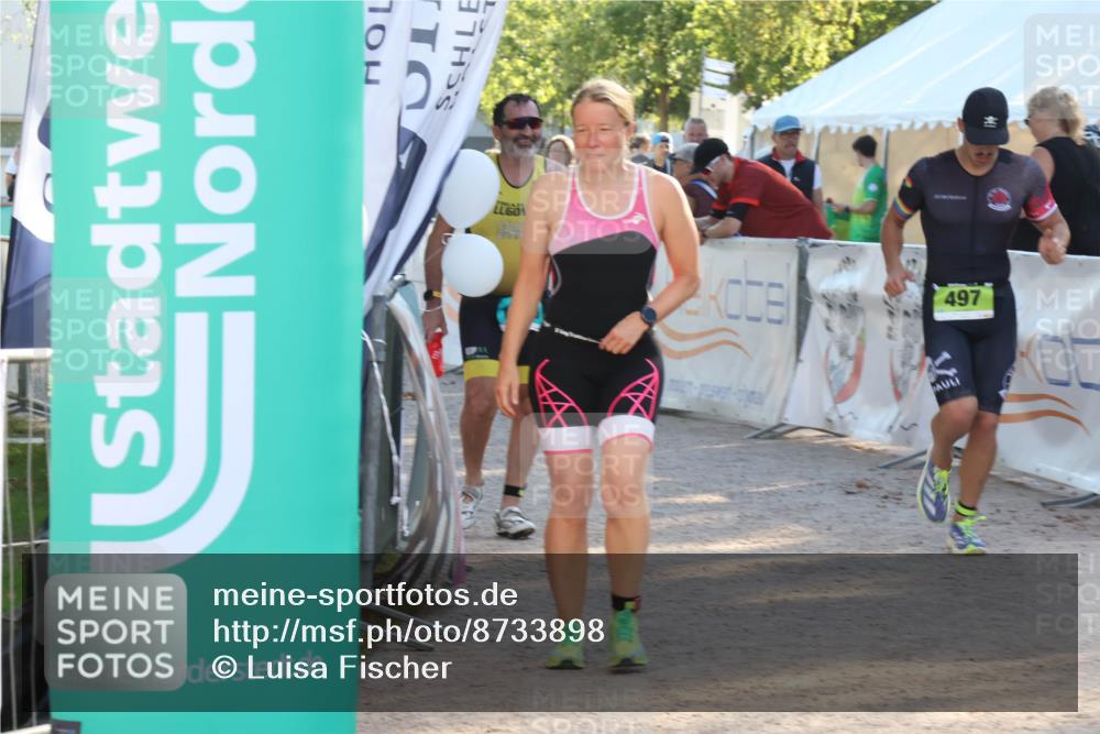 07.09.2025 - 19. Norderstedt Triathlon Luisa Fischer http://msf.ph/oto/8733898 07.09.2025 16:27:41 Ziel 497, 1528 meine-sportfotos.de