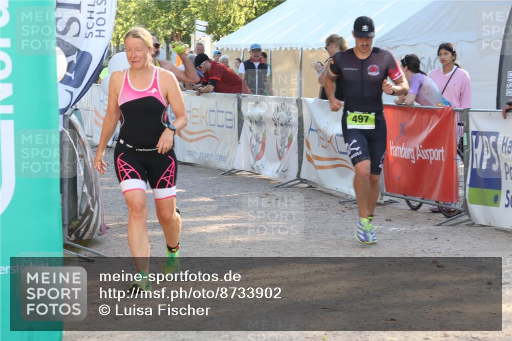 07.09.2025 - 19. Norderstedt Triathlon Luisa Fischer http://msf.ph/oto/8733902 07.09.2025 16:27:42 Ziel 497, 1528 meine-sportfotos.de