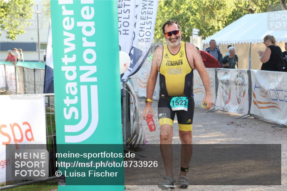 07.09.2025 - 19. Norderstedt Triathlon Luisa Fischer http://msf.ph/oto/8733926 07.09.2025 16:27:46 Ziel 497, 1523, 1528 meine-sportfotos.de