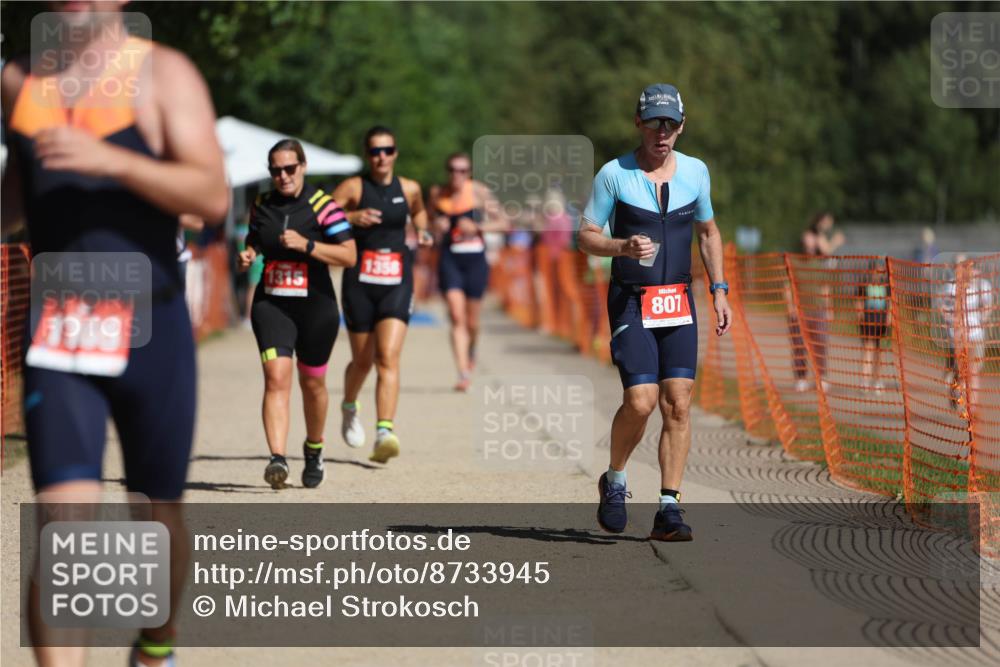 07.09.2025 - 19. Norderstedt Triathlon Michael Strokosch http://msf.ph/oto/8733945 07.09.2025 12:15:26 Laufen 807, 1253, 1315, 1358, 1365 meine-sportfotos.de