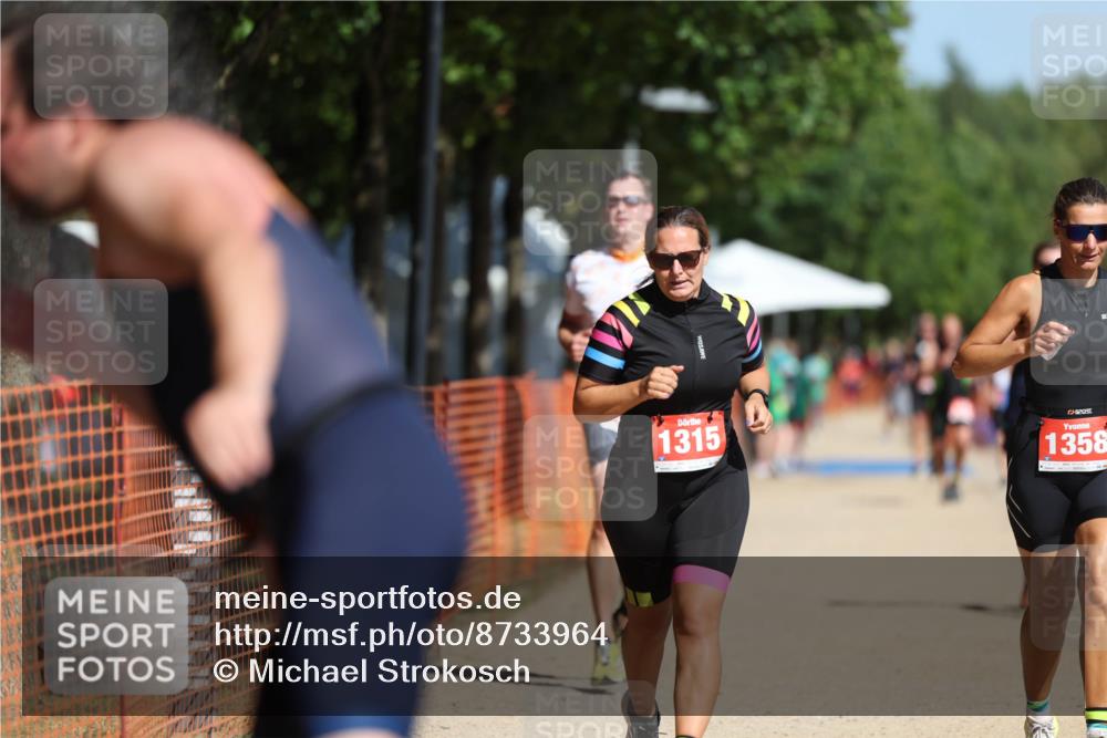 07.09.2025 - 19. Norderstedt Triathlon Michael Strokosch http://msf.ph/oto/8733964 07.09.2025 12:15:30 Laufen 807, 1253, 1305, 1315, 1358, 1365 meine-sportfotos.de