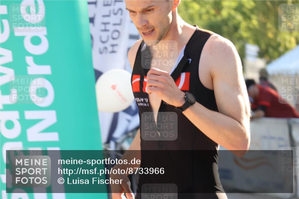 07.09.2025 - 19. Norderstedt Triathlon Luisa Fischer http://msf.ph/oto/8733966 07.09.2025 16:28:04 Ziel 479, 512, 524 meine-sportfotos.de