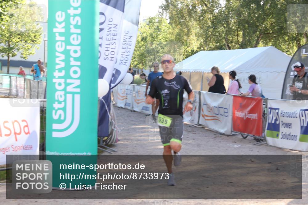 07.09.2025 - 19. Norderstedt Triathlon Luisa Fischer http://msf.ph/oto/8733973 07.09.2025 16:28:10 Ziel 479, 524, 535 meine-sportfotos.de