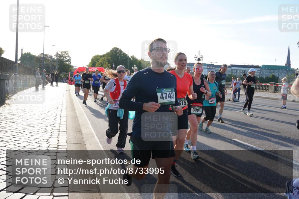 07.09.2025 - BARMER Alsterlauf Yannick Fuchs http://msf.ph/oto/8733995 07.09.2025 09:07:32 Laufen 4413, 3885, 31, 135, 4743, 615, 3084, 3403, 4137 meine-sportfotos.de