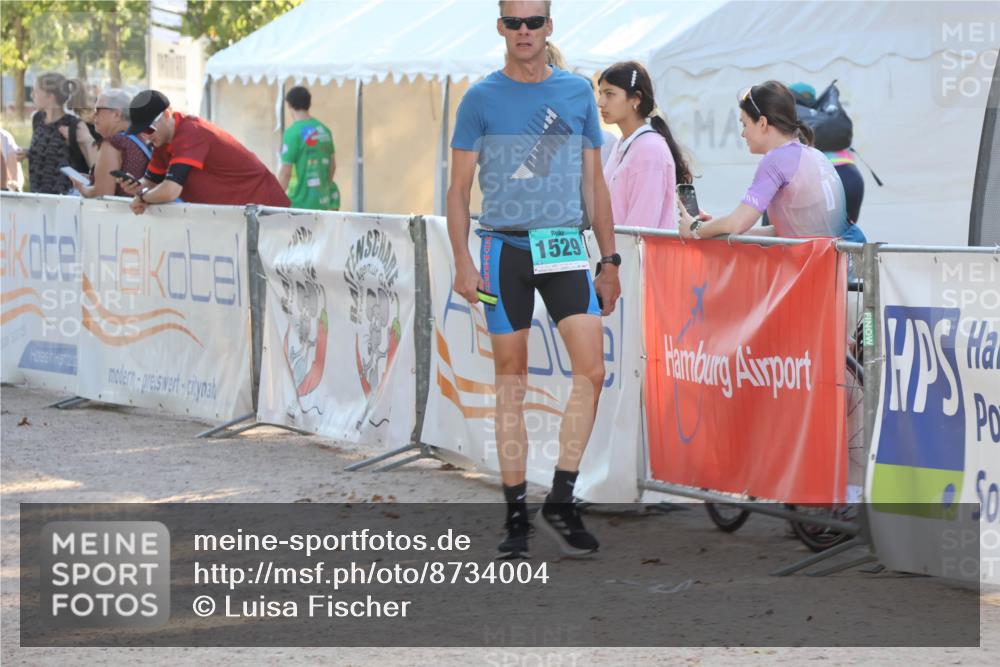 07.09.2025 - 19. Norderstedt Triathlon Luisa Fischer http://msf.ph/oto/8734004 07.09.2025 16:28:15 Ziel 535 meine-sportfotos.de