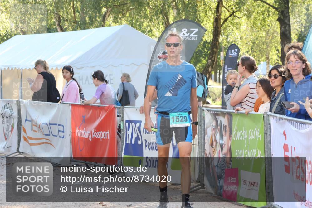 07.09.2025 - 19. Norderstedt Triathlon Luisa Fischer http://msf.ph/oto/8734020 07.09.2025 16:28:19 Ziel 1488, 1529 meine-sportfotos.de