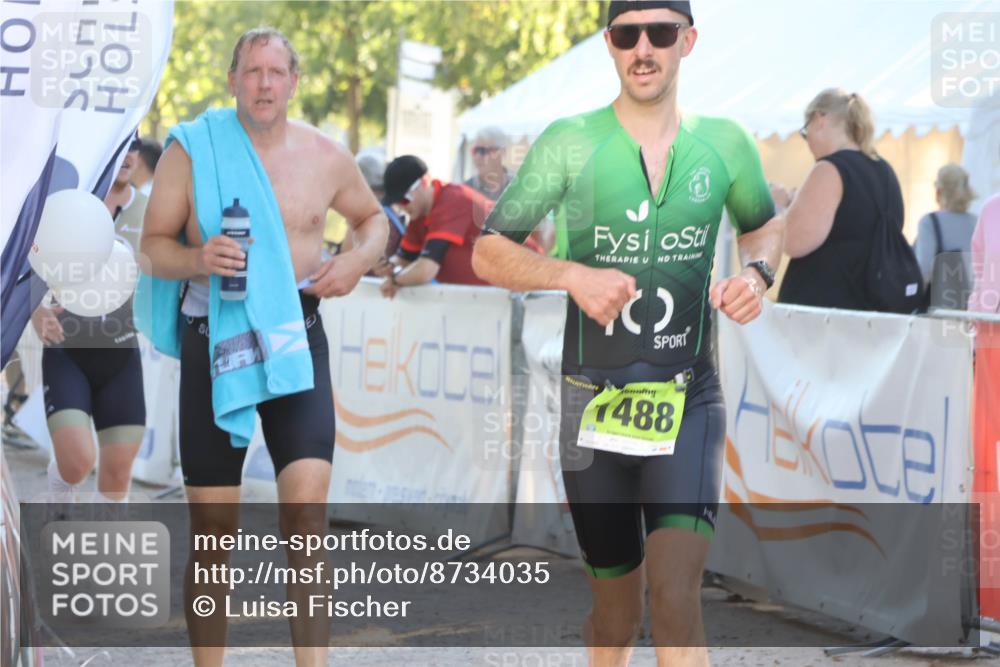 07.09.2025 - 19. Norderstedt Triathlon Luisa Fischer http://msf.ph/oto/8734035 07.09.2025 16:28:22 Ziel 515, 1488, 1529 meine-sportfotos.de
