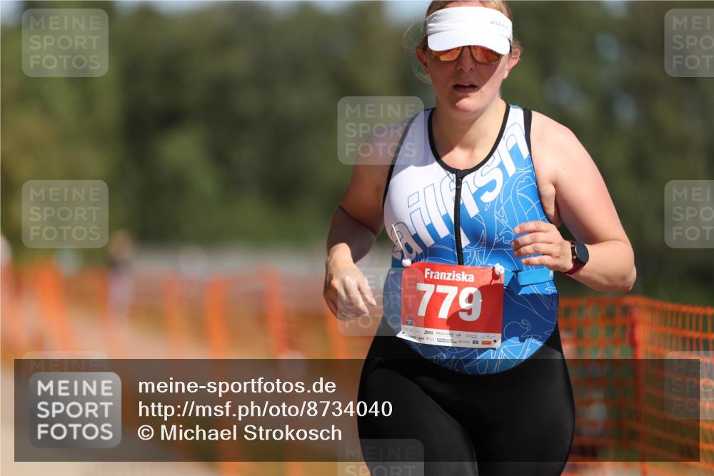 07.09.2025 - 19. Norderstedt Triathlon Michael Strokosch http://msf.ph/oto/8734040 07.09.2025 12:15:52 Laufen 703, 779 meine-sportfotos.de