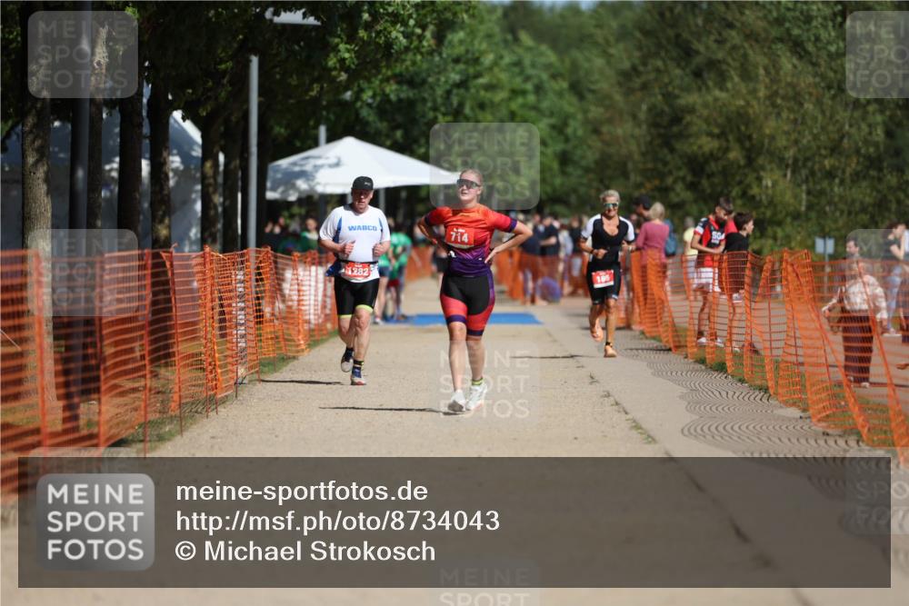 07.09.2025 - 19. Norderstedt Triathlon Michael Strokosch http://msf.ph/oto/8734043 07.09.2025 12:16:10 Laufen  meine-sportfotos.de