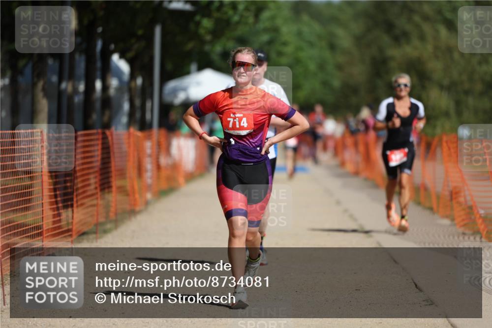 07.09.2025 - 19. Norderstedt Triathlon Michael Strokosch http://msf.ph/oto/8734081 07.09.2025 12:16:17 Laufen 186, 714, 1282 meine-sportfotos.de