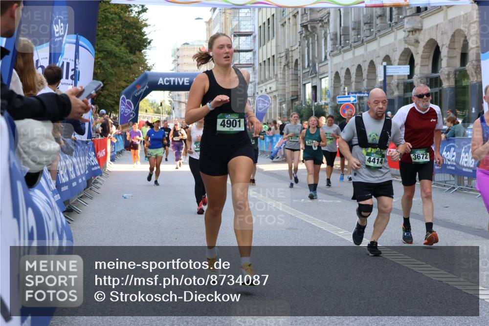 07.09.2025 - BARMER Alsterlauf Strokosch-Dieckow http://msf.ph/oto/8734087 07.09.2025 10:20:47 Ziel 2241, 4003, 4206, 4316, 4564, 4919, 5019, 5846, 5848, 8031 meine-sportfotos.de