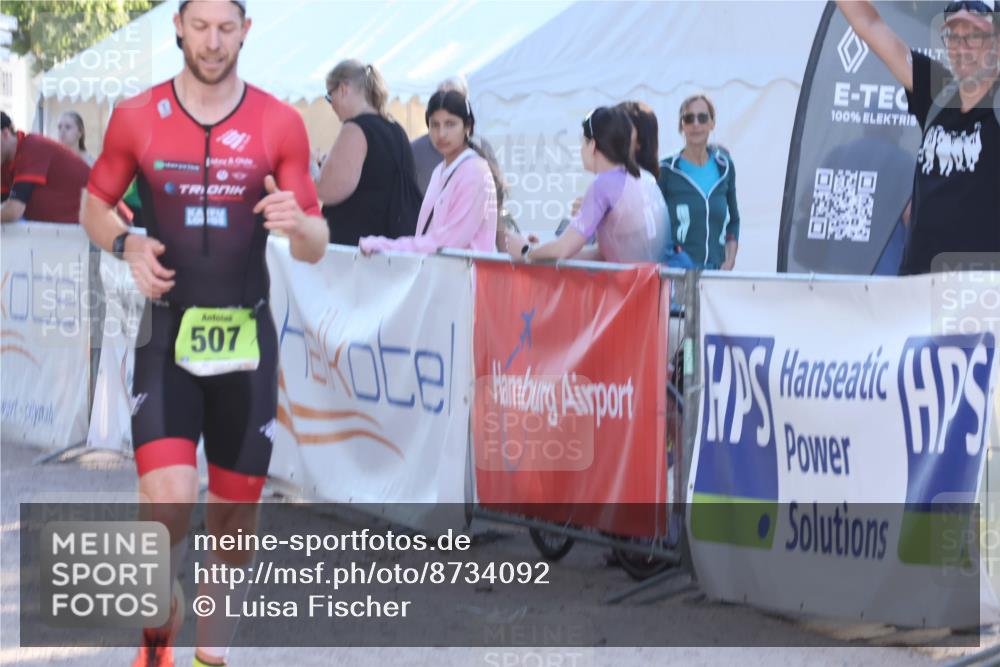 07.09.2025 - 19. Norderstedt Triathlon Luisa Fischer http://msf.ph/oto/8734092 07.09.2025 16:28:33 Ziel 487, 507, 515, 1534 meine-sportfotos.de
