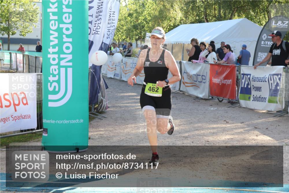 07.09.2025 - 19. Norderstedt Triathlon Luisa Fischer http://msf.ph/oto/8734117 07.09.2025 16:28:45 Ziel 462 meine-sportfotos.de